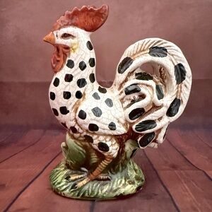 vintage spotted Rooster figurine sculpture farmhouse ceramic decoration